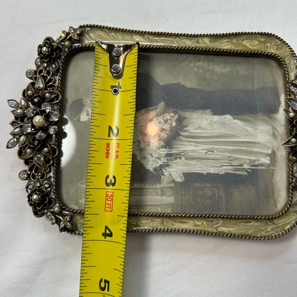 Sweet Romance Jewelry Co,‎ Embellished Picture Frame, Pearls, Rhinestones, New.